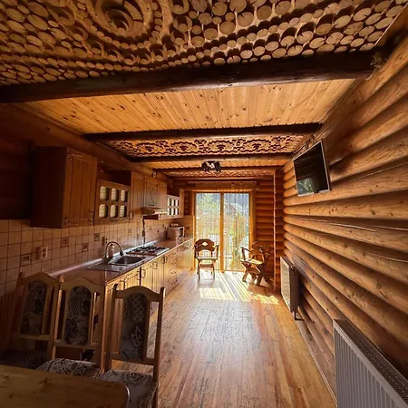 обійми гір Country house Yaremche